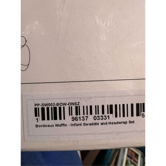 Posh Peanut Bamboo Bordeaux Waffle Swaddle with Headband Red Baby Blanket NWT - Picture 6 of 7